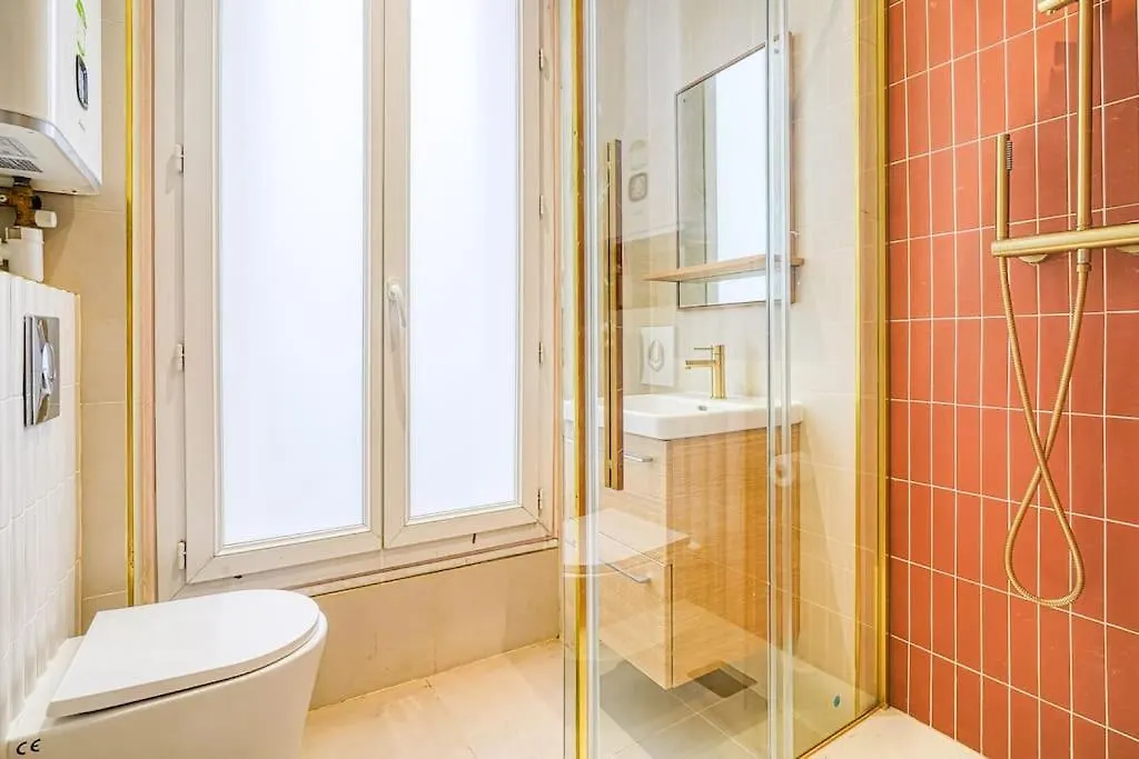 Appartement Proche Parc Monceau Paris 0*,  France