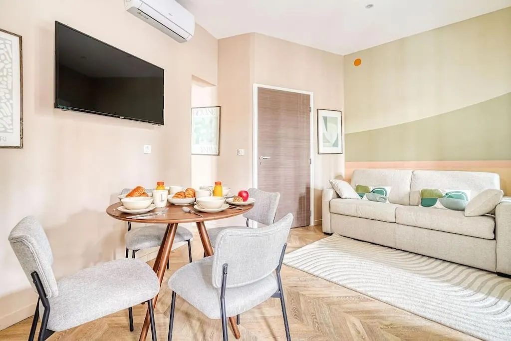 Appartement Proche Parc Monceau Paris Daire